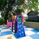 Apartamento 60 mt inteiro em Moema