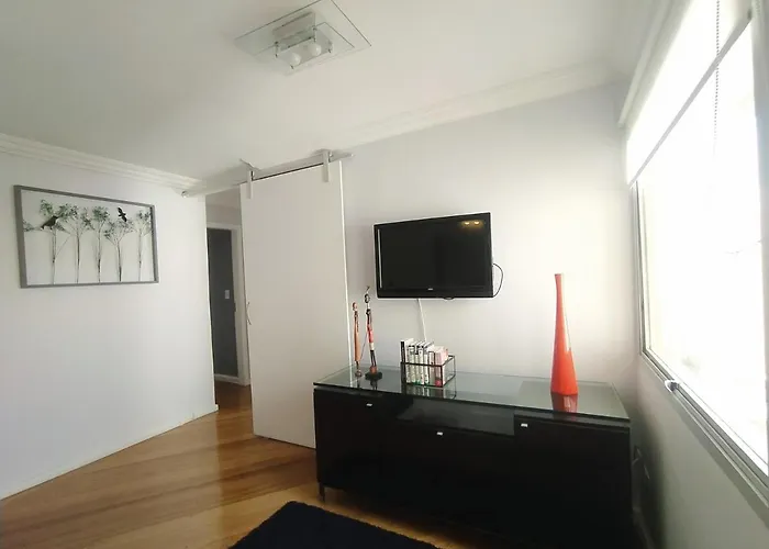 Apartamento 60 mt inteiro em Moema