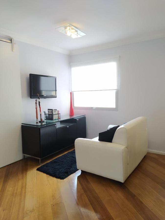 Apartamento 60 Mt Inteiro Em Moema *